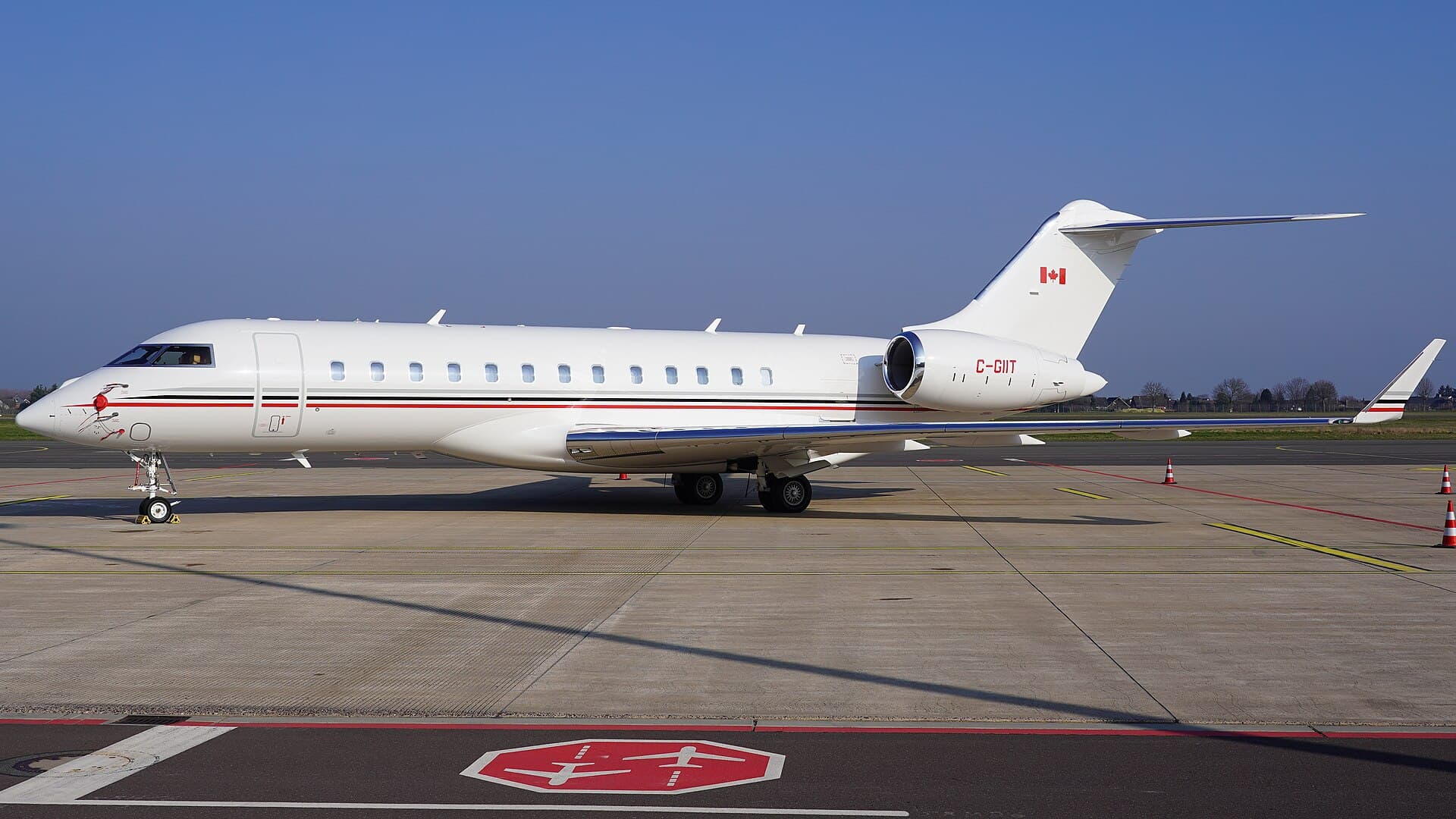 Ультрадальний бизнес-джет Bombardier Global